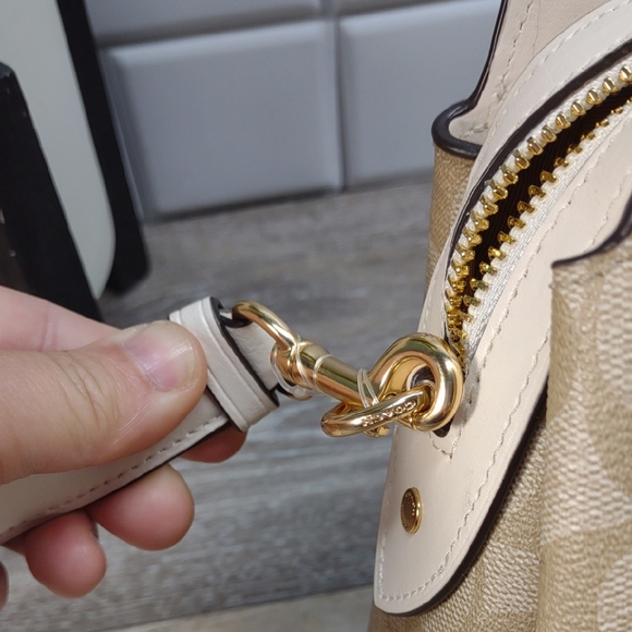 Coach Tan and Cream Satchel - Picture 7 of 14